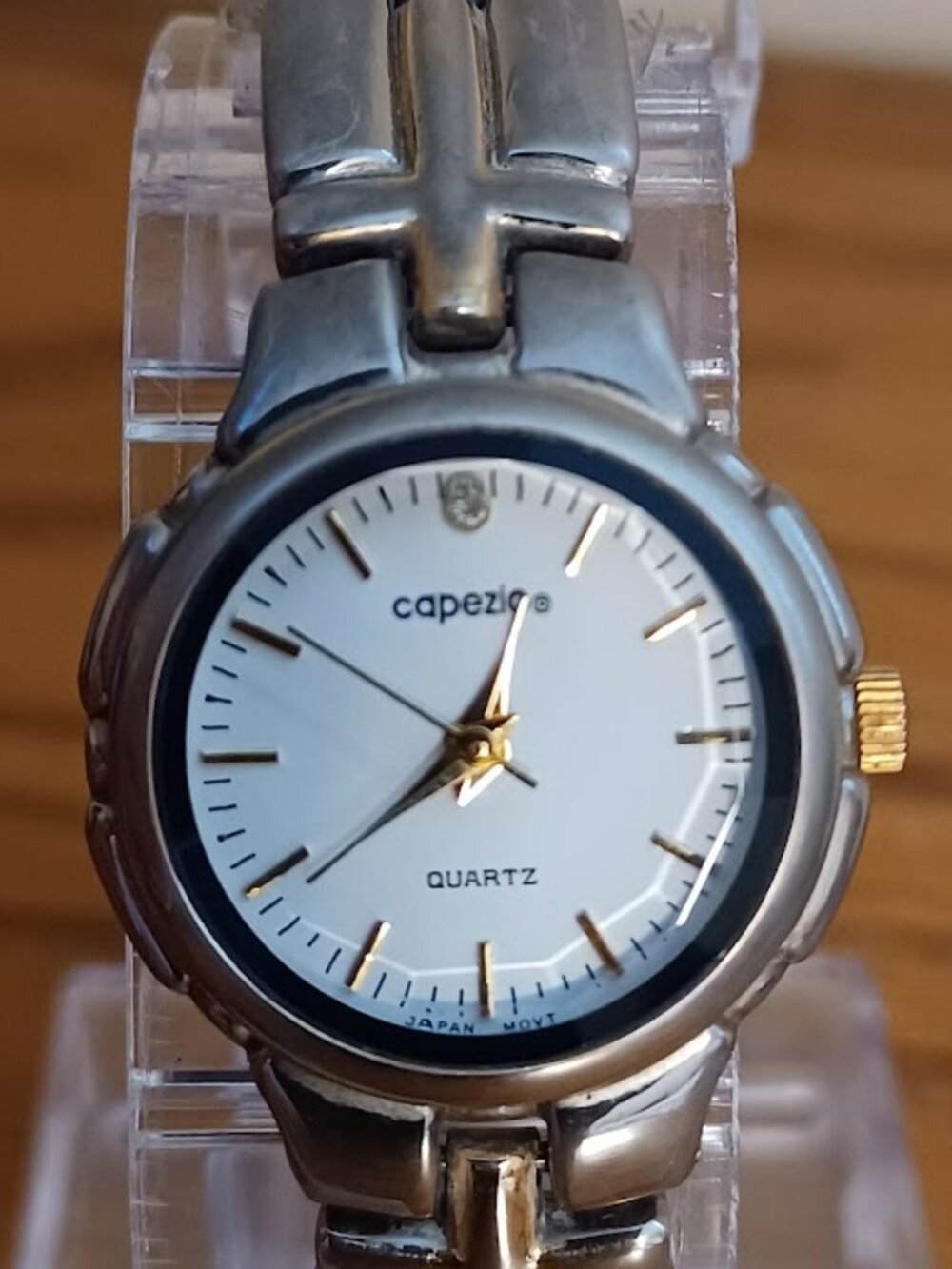 Ladies CAPEZIO Silver Tone Watch with Prism Watch Face - WORKS!